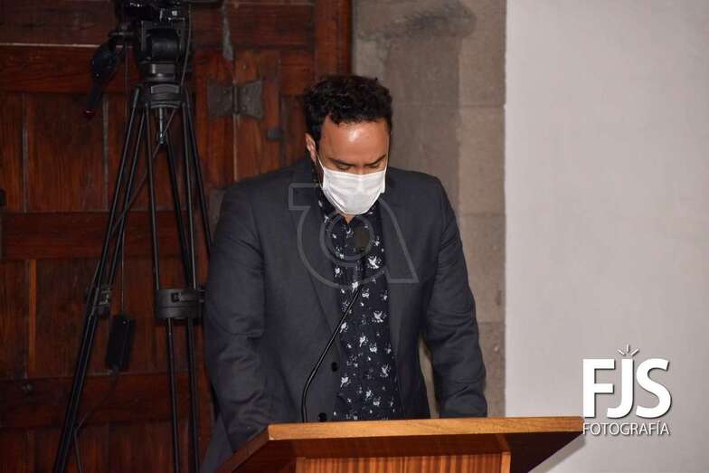 Momento de la lectura del manifiesto a cargo del cineasta Armando Ravelo/TA.